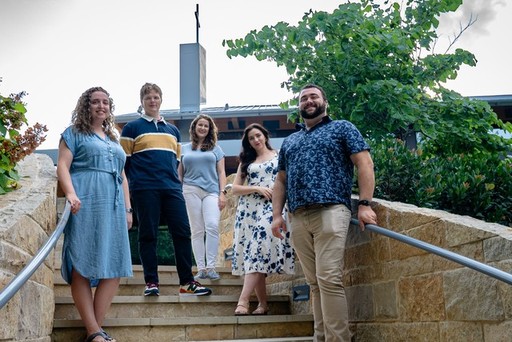 Six world-class local vocalists to perform